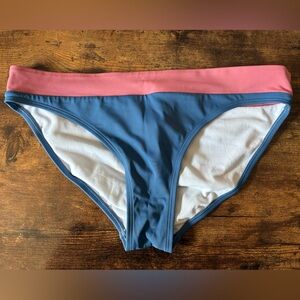 Boden Ithaca Panel bikini bottom pink and light blue size 8/medium - classic fit